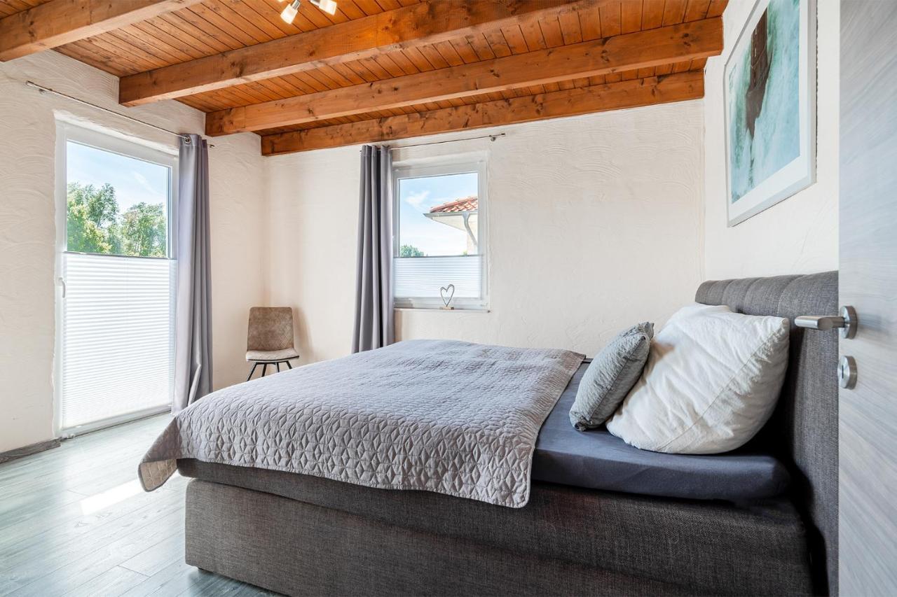 Villa Moorstern Am Badesee Tannenhausen Aurich Bagian luar foto